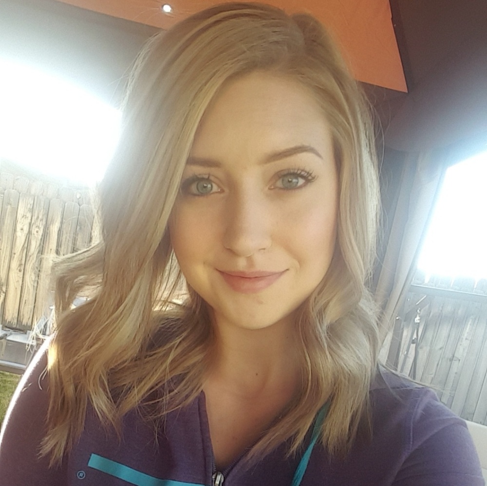 Meet your Posher, Khara